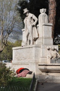 Gioacchino Belli watches over homeless Roman